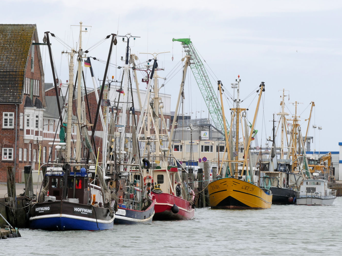 Afh Alter Fischereihafen Cuxhaven Gmbh www.die-cuxhavener.de